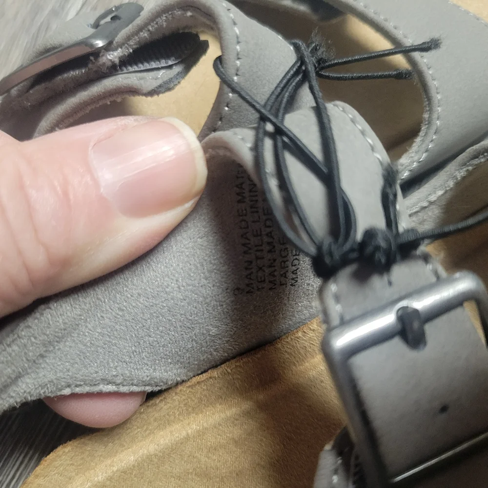 Cat & Jack NWT Gray Youth Girls Sandals‎ Size 9